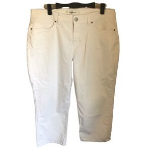 𝅺croft & Barrow White Capri Jeans Sz 16